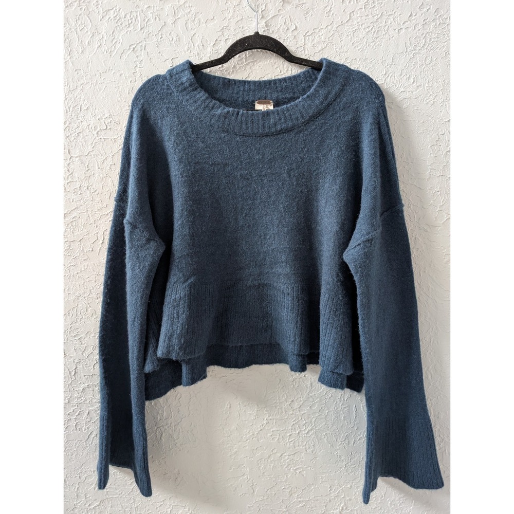 Free People Ry Cashmere Sweater Womens L Blue Sapphire Cropped Bell Sleeve